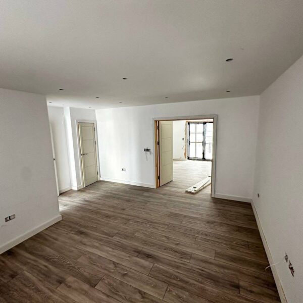 Berati constructions 70 600x600